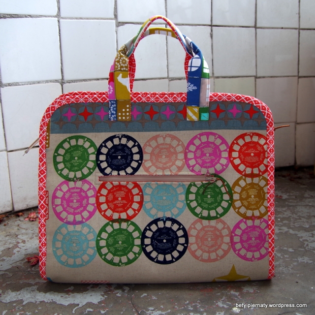makers-tote-back-betyipiernaty-joel-dewberry-cottonandsteel-playful-handmade-noodlehead-pattern